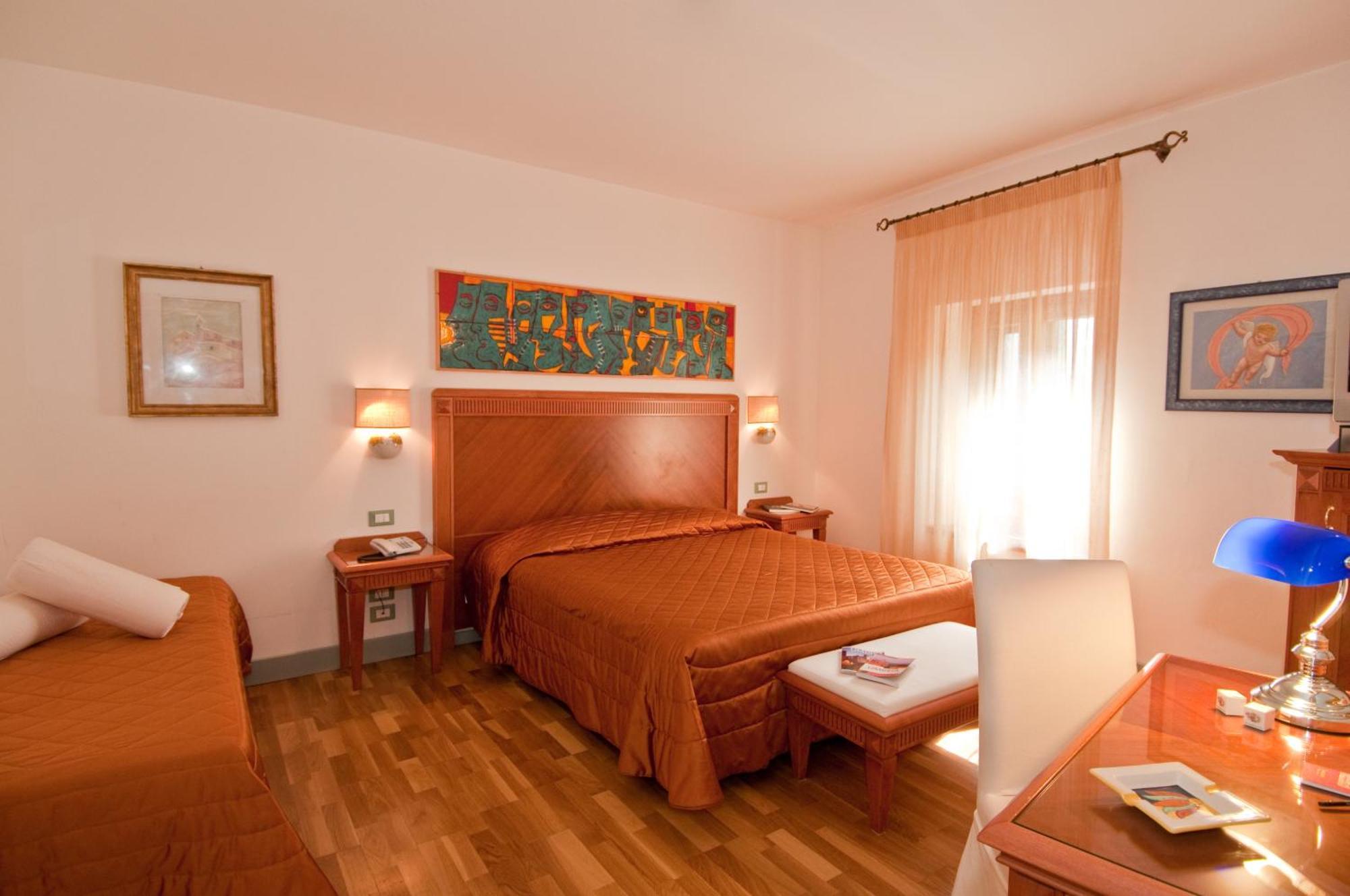 Boutique Hotel Al Grappolo D'Oro Torgiano Exterior foto