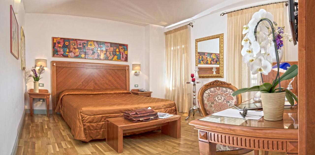 Boutique Hotel Al Grappolo D'Oro Torgiano Exterior foto