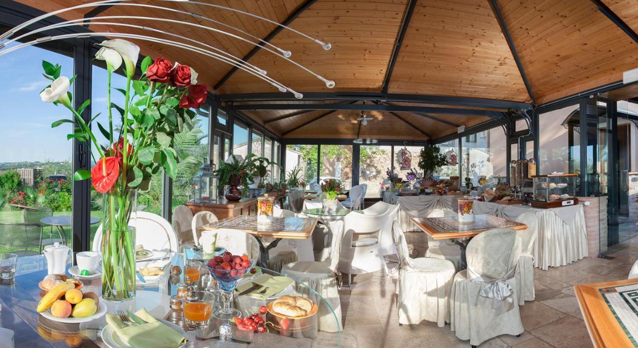 Boutique Hotel Al Grappolo D'Oro Torgiano Exterior foto